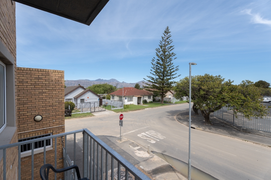 2 Bedroom Property for Sale in Strand Central Western Cape